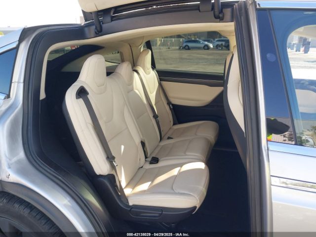 5YJXCAE25HF077689 Tesla Model X 100d/75d/90d