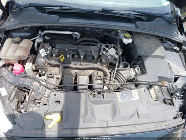 1FADP3F2XJL254280 Ford FOCUS SE