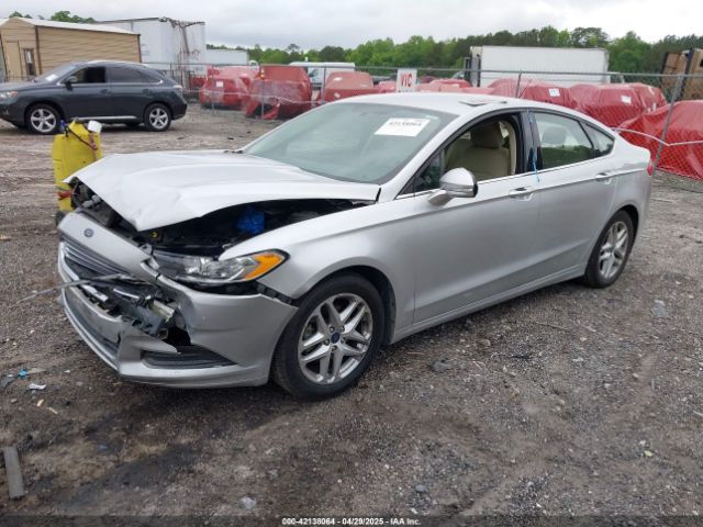 1FA6P0HD1G5106232 Ford FUSION SE