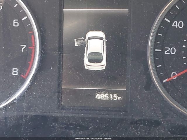 5XXG14J22NG094035 KIA K5 LXS