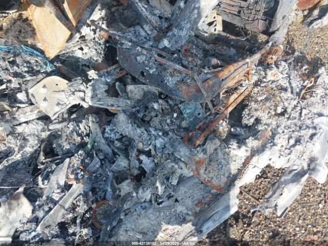 2017 JAGUAR F-PACE SADCJ2BVXHA494862 Photo 8