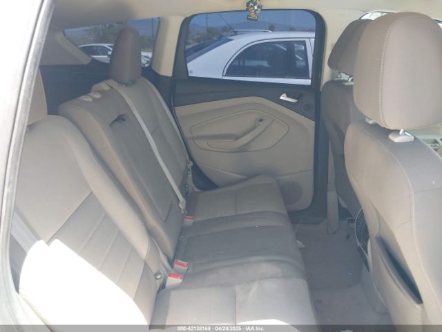 1FMCU9G95FUA43868 Ford ESCAPE SE