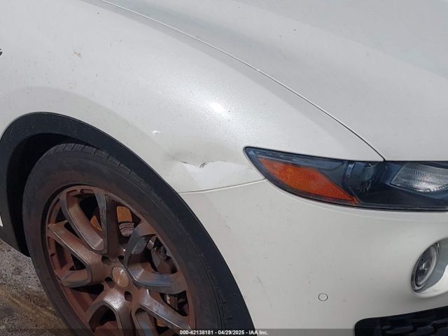 ZN661YUA7JX303714 Maserati LEVANTE S
