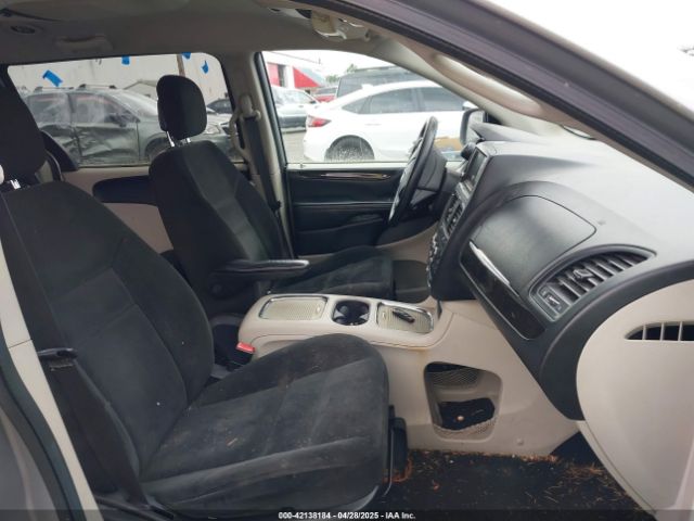 2C4RDGCG0GR177886 Dodge Grand Caravan Sxt