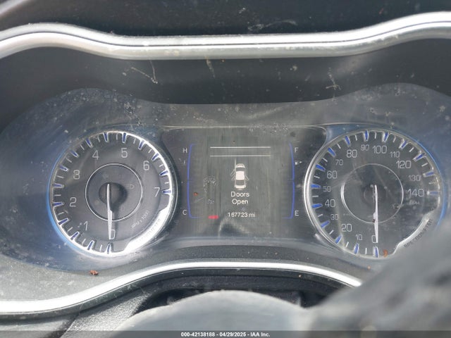 1C3CCCAB1FN674860 Chrysler 200 Limited