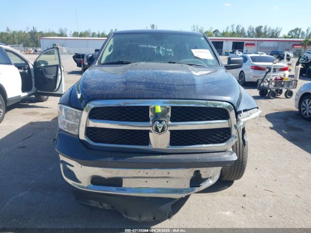 1C6RR6GG2JS303880 RAM 1500 Slt  4x2 6'4 Box