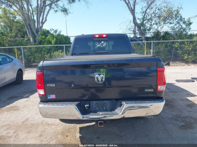 1C6RR6GG2JS303880 RAM 1500 Slt  4x2 6'4 Box