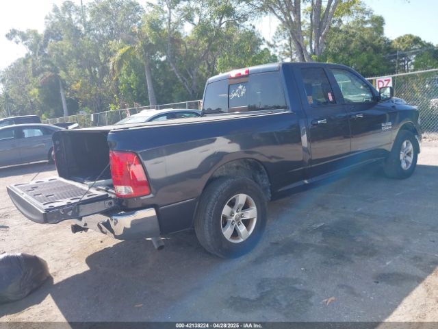 1C6RR6GG2JS303880 RAM 1500 Slt  4x2 6'4 Box