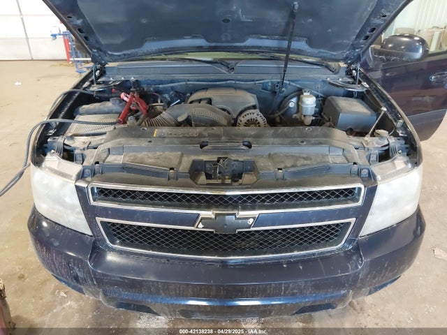 2009 CHEVROLET SUBURBAN 1GNFK26319R272557 Photo 9