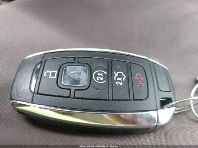 3LN6L5MU3KR607827 Lincoln Mkz Hybrid Reserve Ii