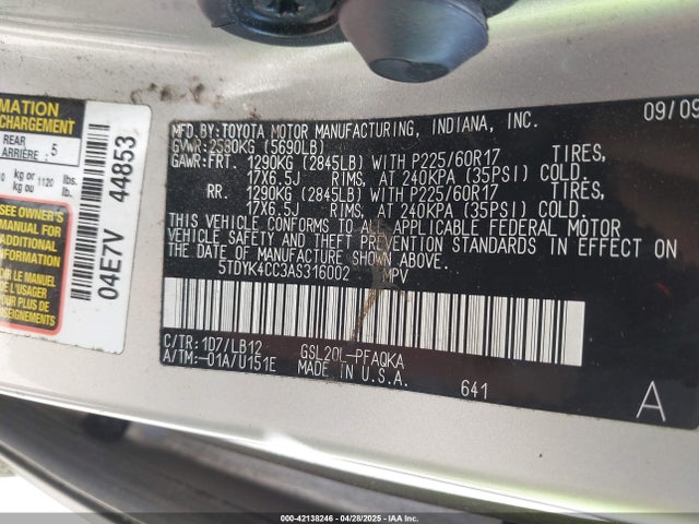 42138246 :رقم المزاد ، 5TDYK4CC3AS316002 vin ، 2010 Toyota Sienna Xle مزاد بيع