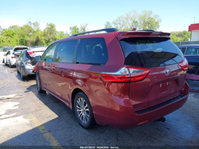 5TDYZ3DCXLS031692 Toyota SIENNA XLE