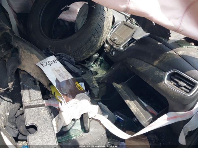 2019 CHEVROLET EQUINOX 2GNAXJEVXK6301807 Photo 4
