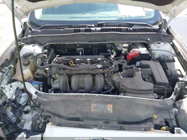 3FA6P0H7XFR143088 Ford FUSION SE