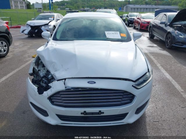 3FA6P0H7XFR143088 Ford FUSION SE