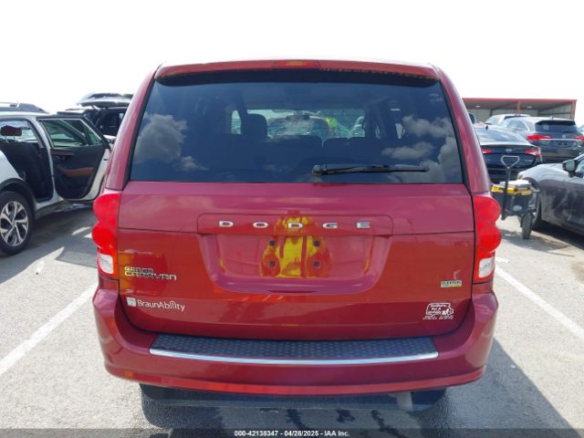 2C4RDGBG3FR615090 Dodge Grand Caravan Se
