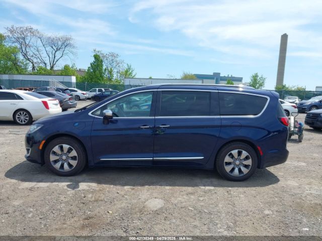 2C4RC1N78KR703171 Chrysler Pacifica Hybrid Limited