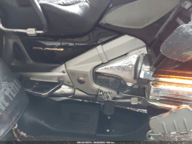 2002 HONDA GL1800 1HFSC470X2A109159 Photo 7