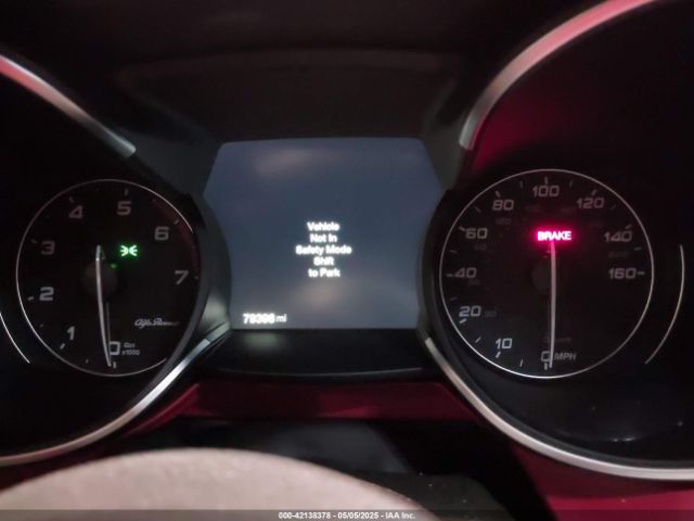 ZASFAKNN2J7B80881 Alfa Romeo Stelvio Ti Sport Awd