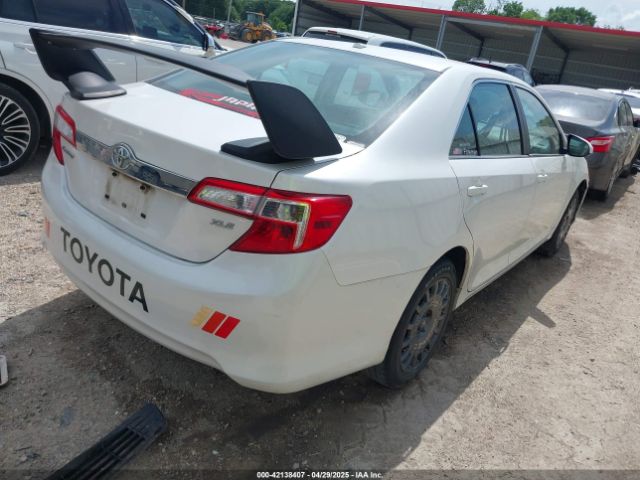 4T1BF1FK2EU413331 Toyota CAMRY XLE