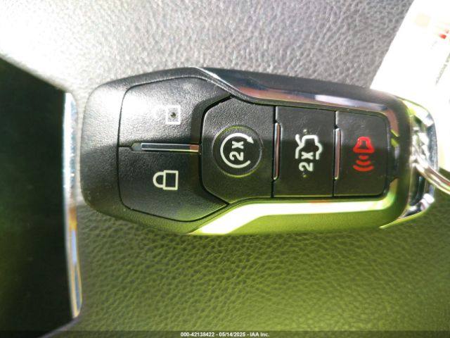 3LN6L2J97ER806396 Lincoln MKZ