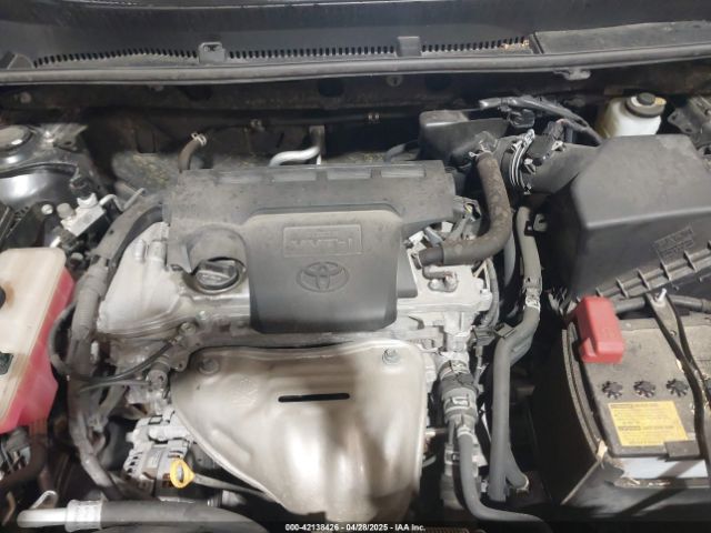 JTMZFREV9JD133607 Toyota RAV4 LE