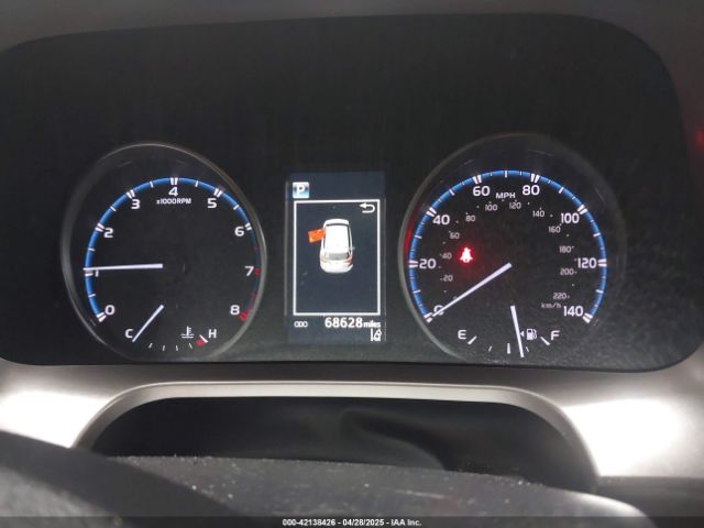 JTMZFREV9JD133607 Toyota RAV4 LE