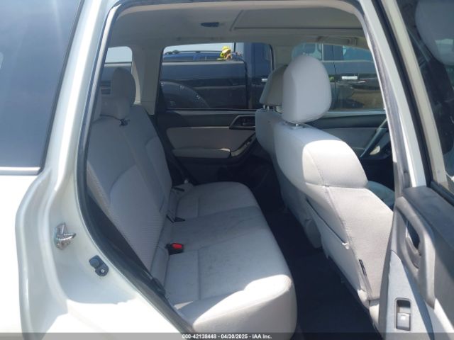 JF2SJAEC3EH442960 Subaru Forester 2.5i Premium
