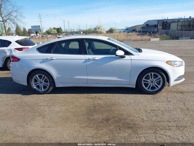 3FA6P0HD0JR223949 Ford FUSION SE