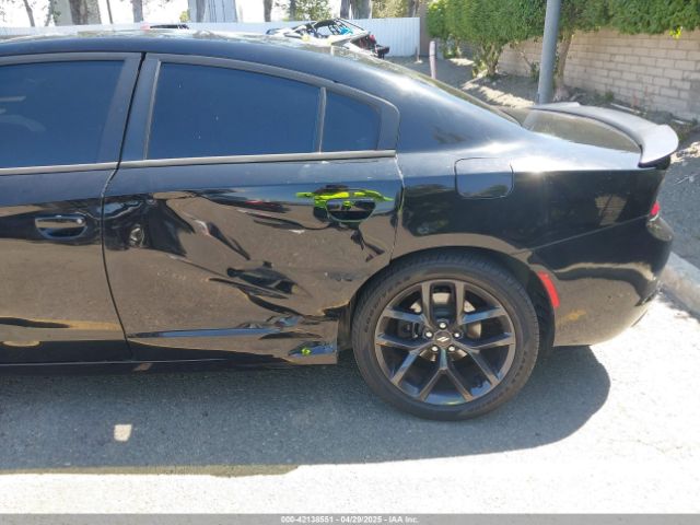 2C3CDXBG1KH502278 Dodge Charger Sxt Rwd