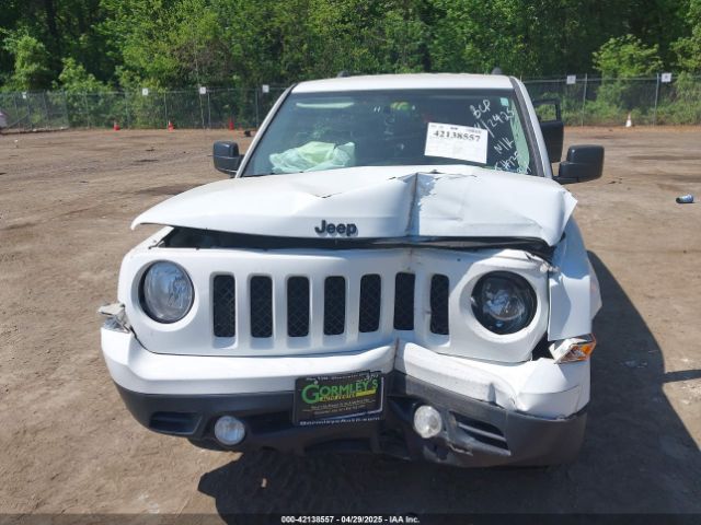 1C4NJPBA5FD400056 Jeep Patriot Altitude Edition