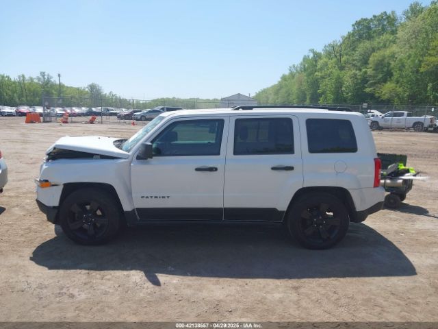 1C4NJPBA5FD400056 Jeep Patriot Altitude Edition