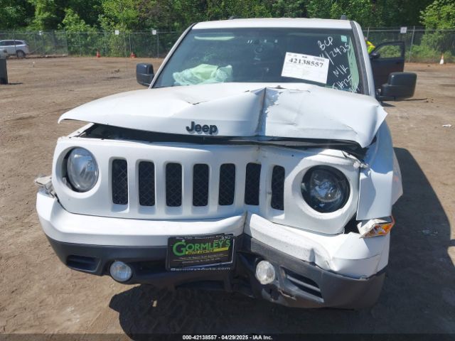 1C4NJPBA5FD400056 Jeep Patriot Altitude Edition