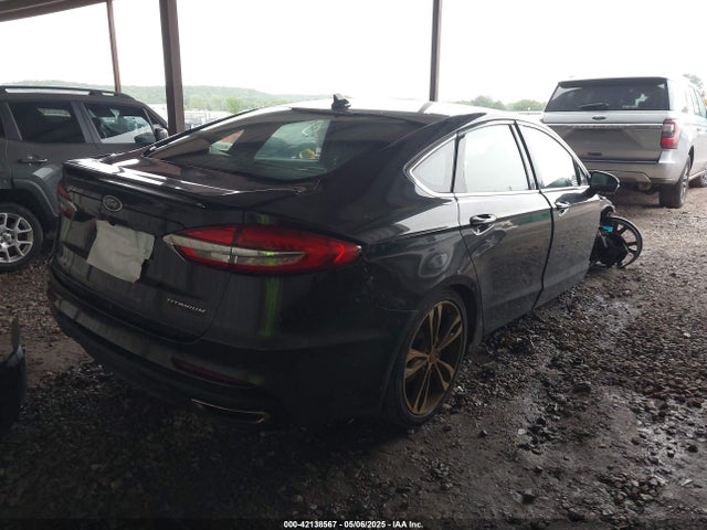 3FA6P0D92KR220408 Ford Fusion Titanium