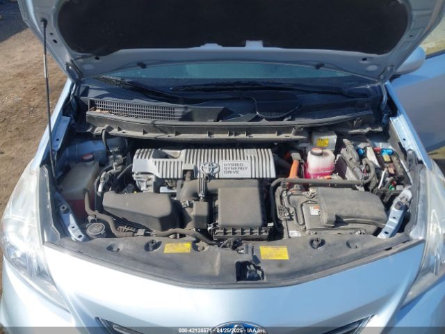 JTDZN3EU7EJ006899 Toyota Prius V Two
