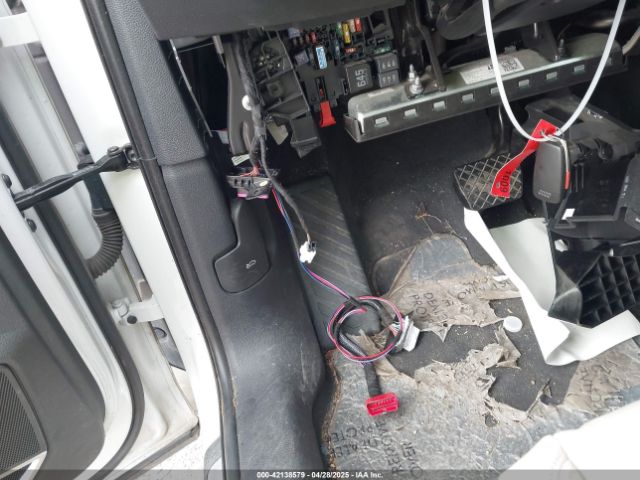 2019 AUDI Q3 WA1EECF31K1067899 Photo 5