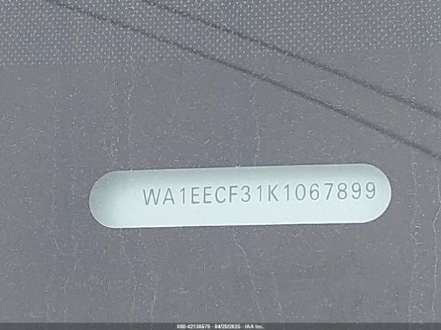 2019 AUDI Q3 WA1EECF31K1067899 Photo 8
