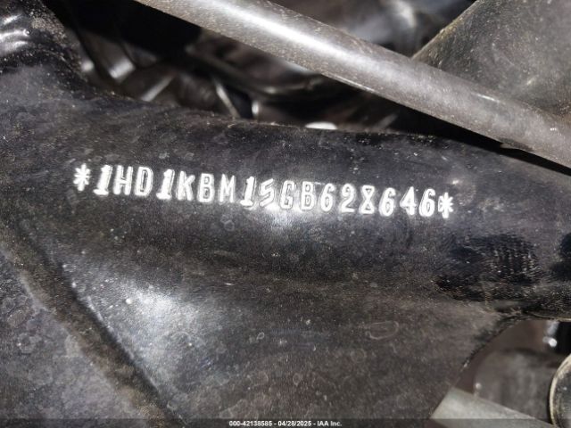 2016 HARLEY-DAVIDSON FLHX 1HD1KBM15GB628646 Photo 9