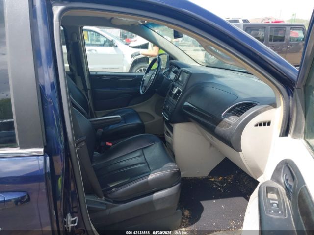 2C4RC1BG4ER402583 Chrysler Town & Country Touring