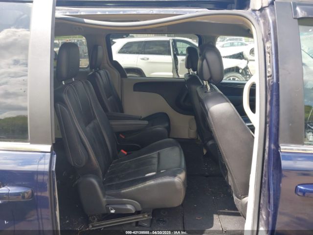 2C4RC1BG4ER402583 Chrysler Town & Country Touring