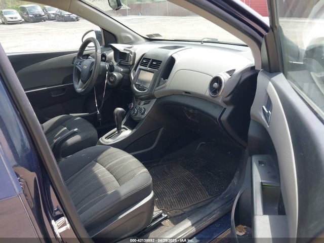 1G1JC5SG8G4163316 Chevrolet Sonic Lt Auto