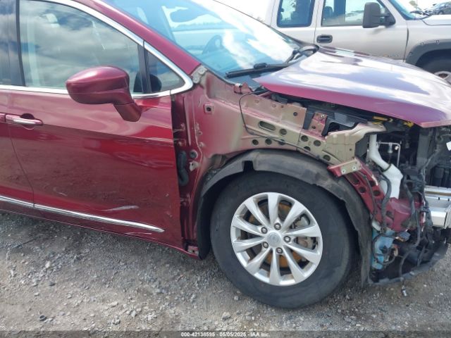 2C4RC1BG0HR591124 Chrysler Pacifica Touring-l