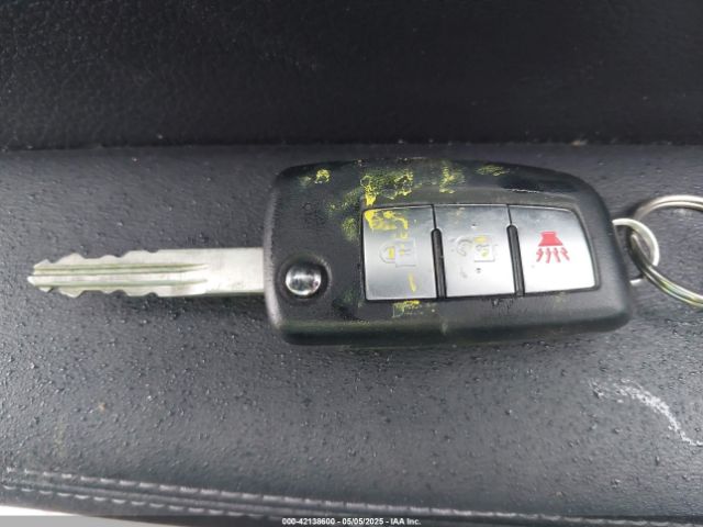 KNMAT2MV6LP521913 Nissan Rogue S Intelligent Awd