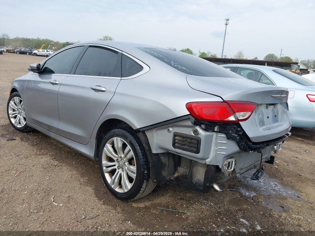 Chrysler 200 Limited 2015 1C3CCCAB1FN539569 Image 3