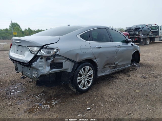 Chrysler 200 Limited 2015 1C3CCCAB1FN539569 Image 4
