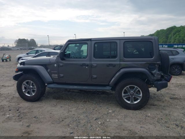 1C4HJXEN8JW303023 Jeep Wrangler Unlimited Sahara 4x4