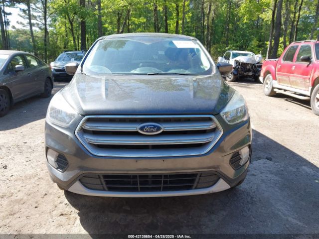 1FMCU9GD7KUB23316 Ford ESCAPE SE