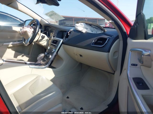 2015 VOLVO S60 YV140MFK7F1349445 Photo 4