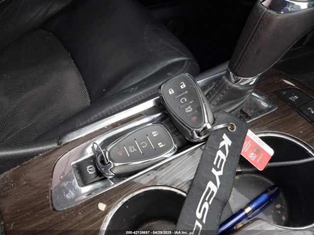 1G1ZH5SXXHF123071 Chevrolet Malibu Premier