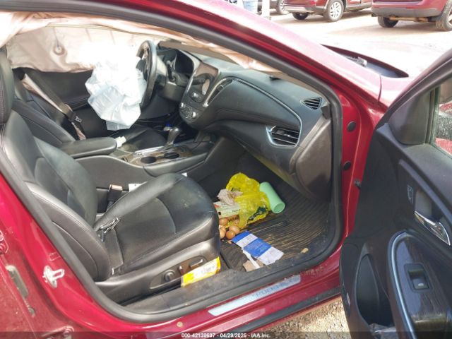 1G1ZH5SXXHF123071 Chevrolet Malibu Premier